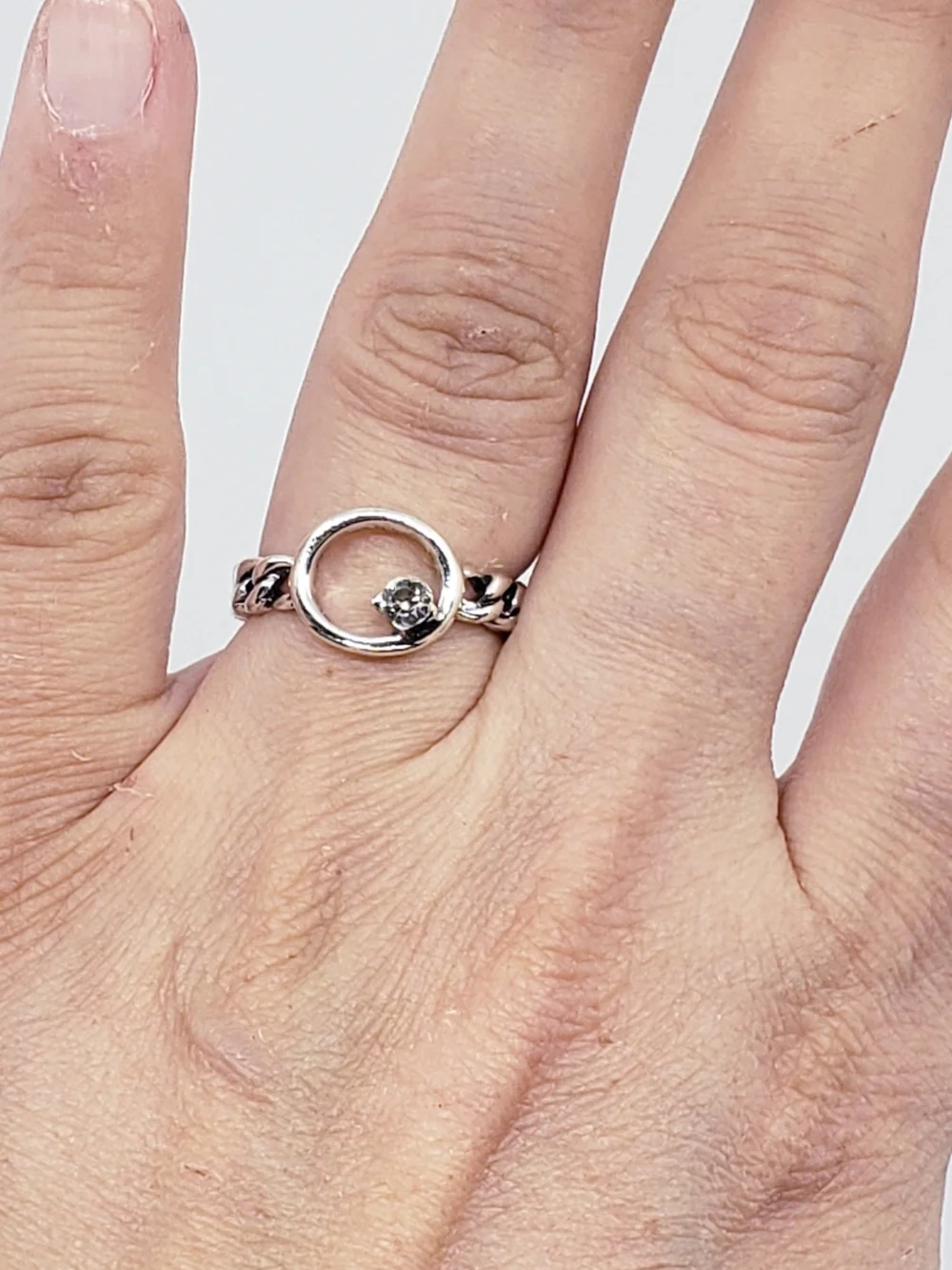 Silver Tone Open Circle Ring with Tiny Clear Rhine Stone Sz 6